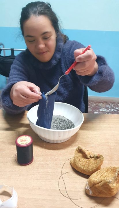 458c6833-6a85-4c2f-8b68-25aa3ed5cf75